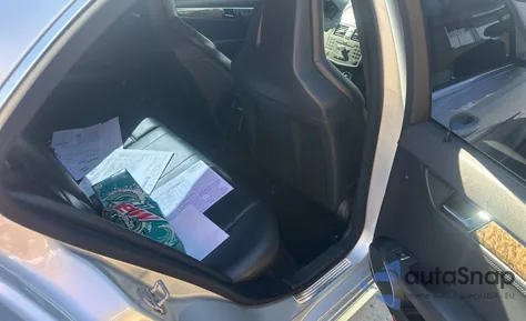 2010 Mercedes-Benz C 63 Amg из США, поврежденный, VIN WDDGF7HBXAF436547